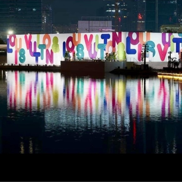 LOUIS VUITTON | ✨LIMITED EDITION✨ Canvas Eco Tote Bag Shenzhen Exhibition 2022 - Picture 10 of 12